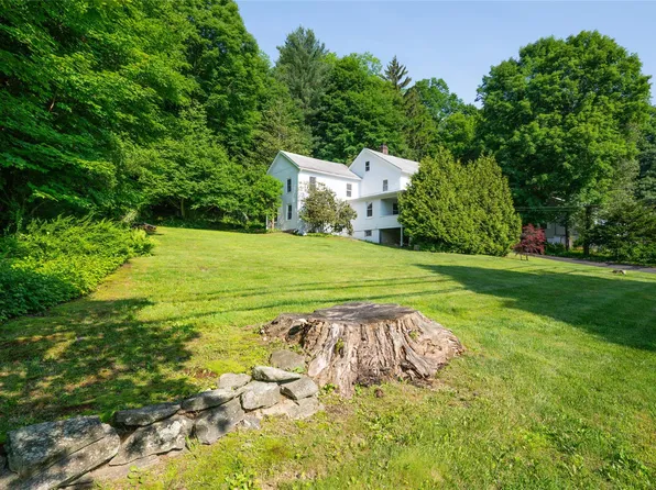 414 Bear Ridge Road, Pleasantville, NY 10570