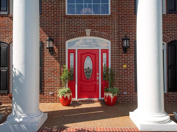 5th image of 261 Dunn Ln