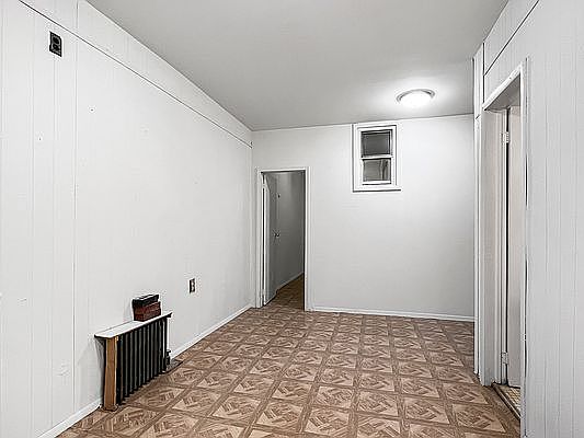 3rd image of 195 Madison St APT 1