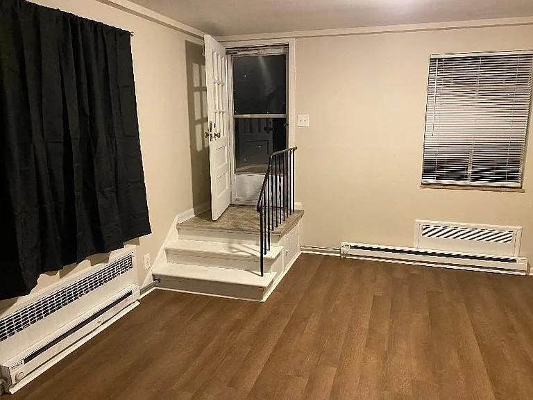 2265 Sherwood Ave #7 — Photo 4