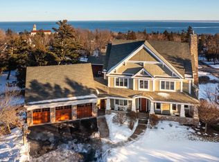 2610 E 8th St, Duluth, MN 55812