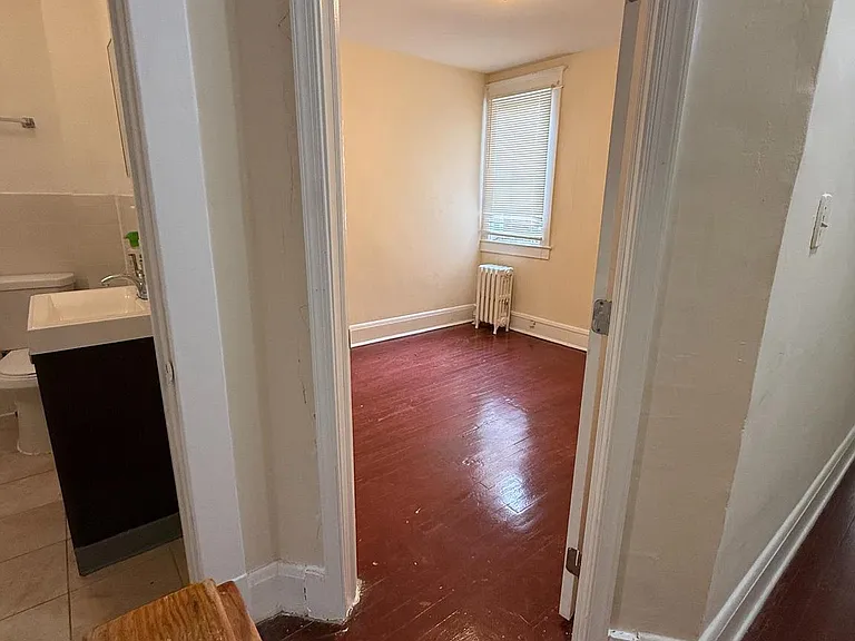 3309 Brighton St — Photo 7