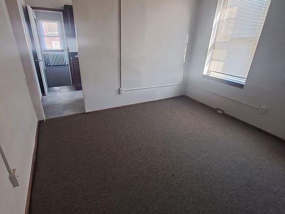 3rd image of 4617 Wayne Ave APT 4