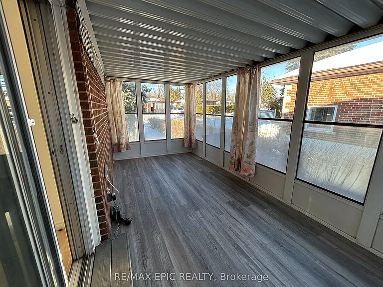 25 Gentry Cres #MAIN — Photo 12
