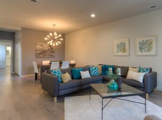 627 14th St SW, Albuquerque, NM 87102