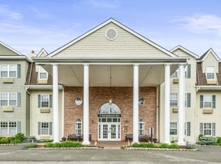 7417 Richmond Rd BLDG 7 #417, West Milford Twp., NJ 07480