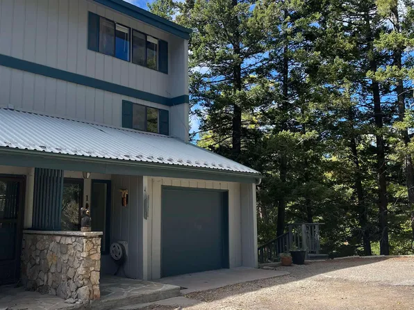 1 Eagle Pl, Cloudcroft, NM 88317