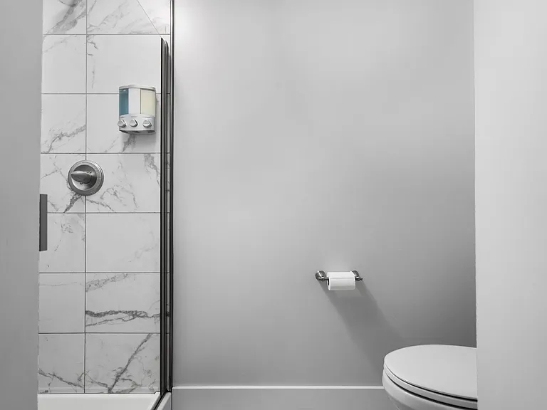 922 E Front St #201 — Photo 5