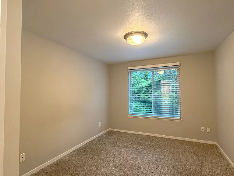 566 Prospect St #303 — Photo 10