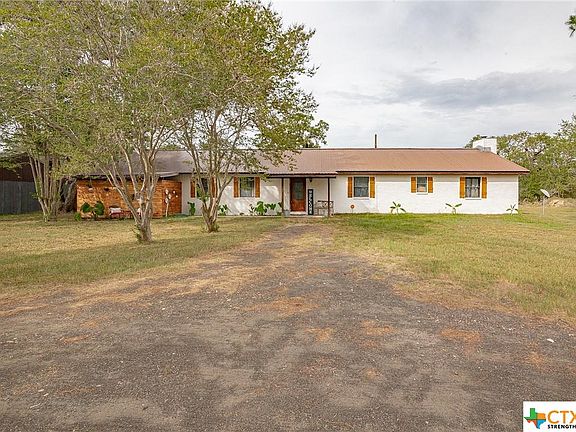 5th image of 301 McAdams Ln
