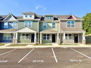 901 Peaceful Pl, Clarksville, TN 37040