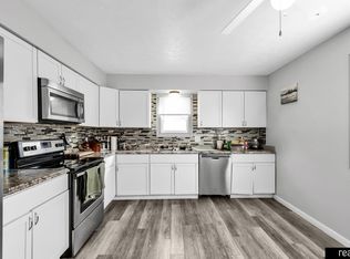 6527-6529 Lafayette Ave, Omaha, NE 68132