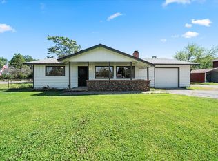 19440 Lassen Dr, Cottonwood, CA 96022