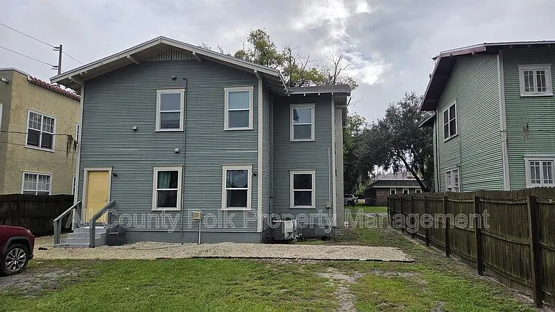 2 bed, 1.0 bath, 1005 sqft, $1,395 — Photo 4