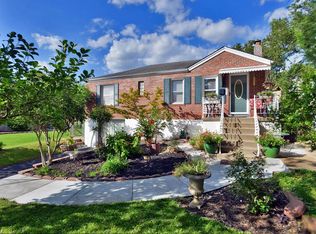 639 Ellwine Dr, Saint Louis, MO 63125