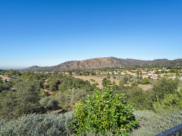 2610 Partridge Pl — Photo 9