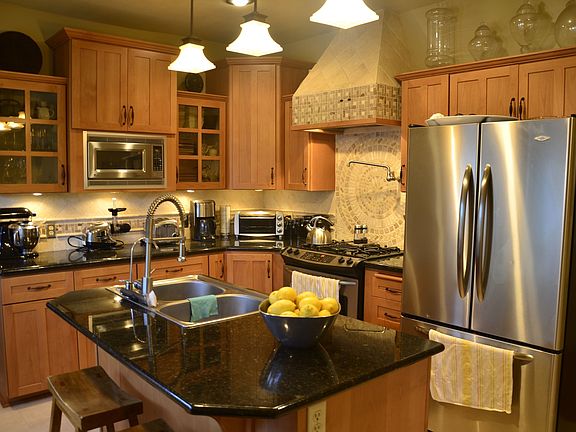 Gourmet Kitchen