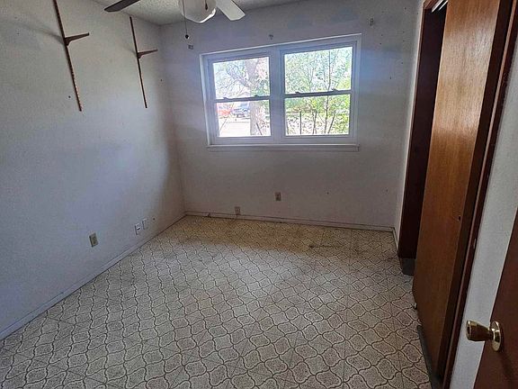 2nd image of 217 Rosa Blvd
