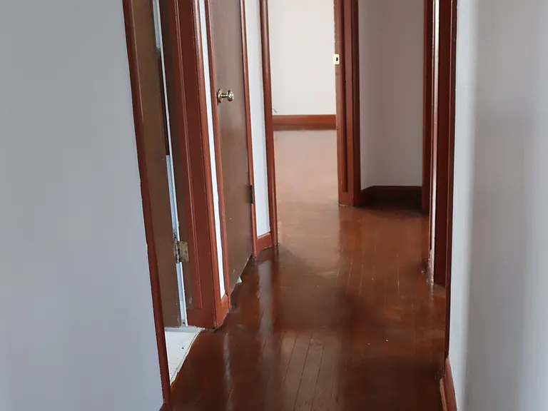 307 S 74th St #2 — Photo 20