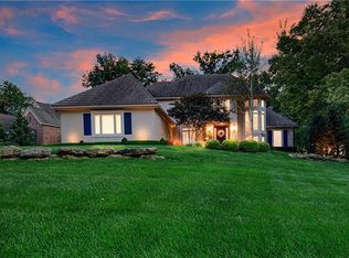 16849 S Highland Rdg, Belton, MO 64012