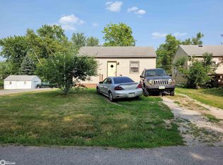 902 Lillian St, Ottumwa, IA 52501