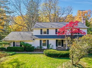 3810 Brookside Dr, Bloomfield Hills, MI 48302