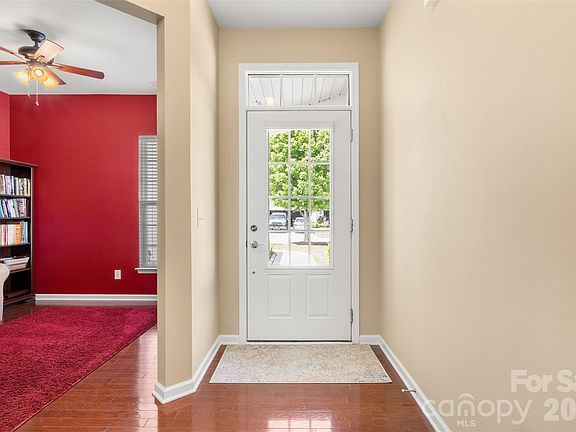 4th image of 23113 Whimbrel Cir