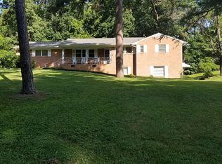 1609 Valleywood Pl, High Point, NC 27265