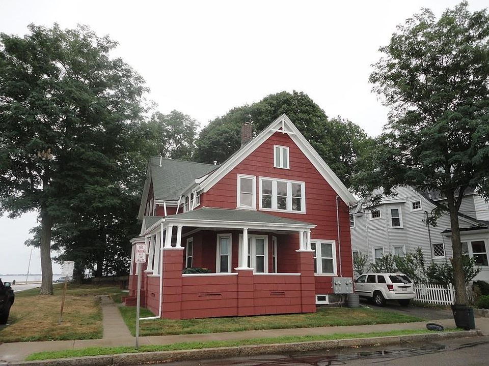 1st image of 303 Beach St #1