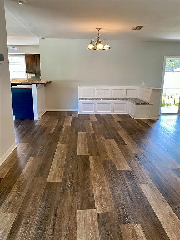 3 bed, 2.0 bath, 1788 sqft, $4,500 — Photo 4