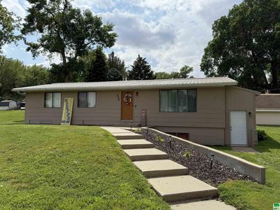 208 Nebraska St, Emerson, NE, 68733