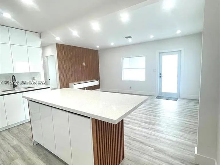 14641 Jackson St — Photo 11