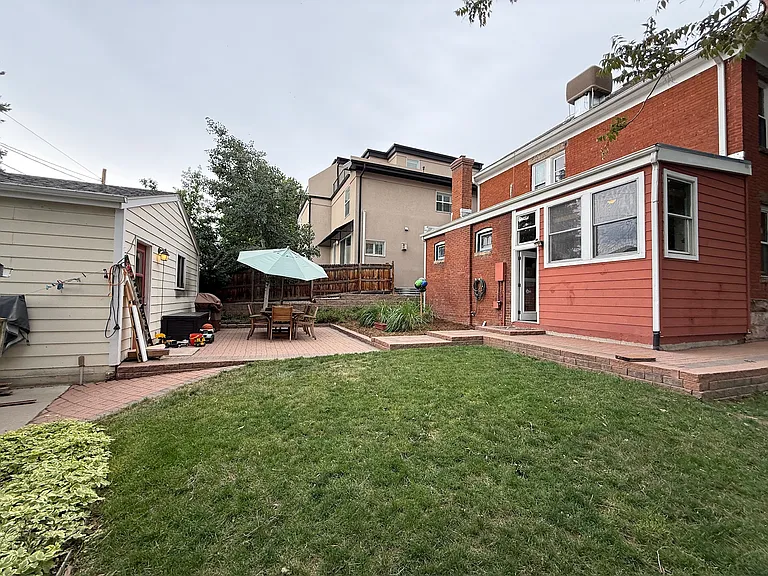 2749 Hazel Ct — Photo 32