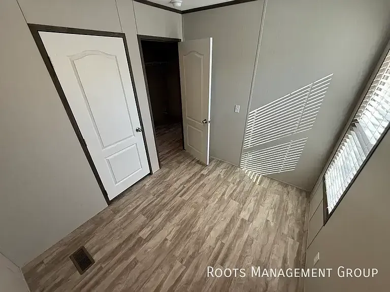 137 Eldridge Ln #137 — Photo 11