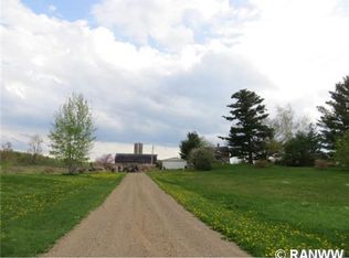 W16243 Sunset Dr, Thorp, WI 54771
