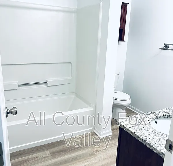 503 S Lakeside Ct — Photo 15