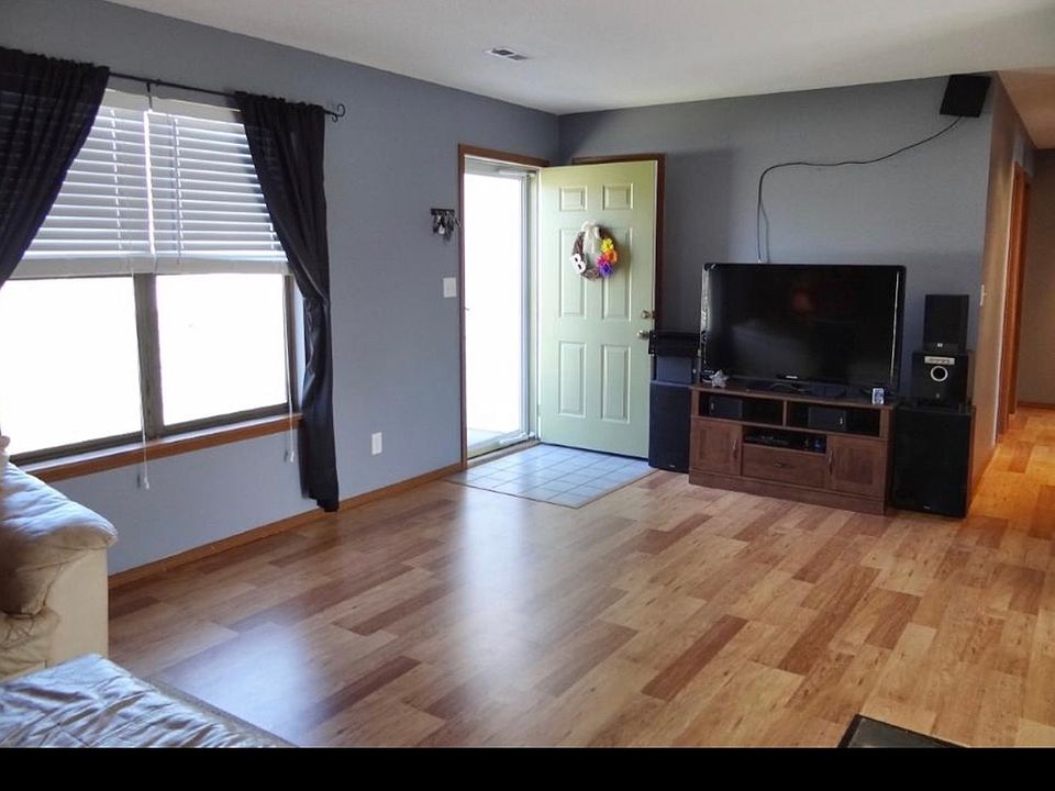 1st image of 40 N Moonglow Ln