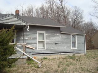 15 Jones Bend Rd, Paris, TN 38242