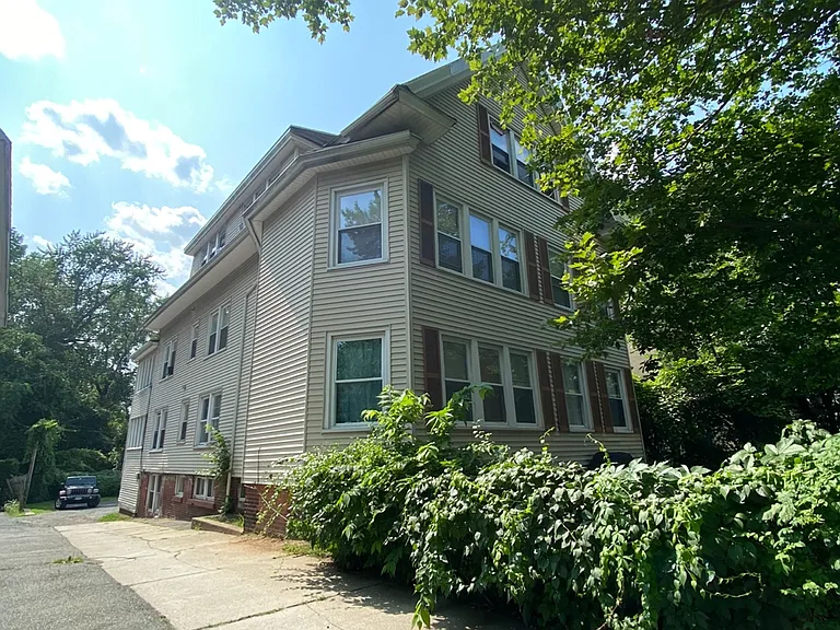 174 Fort Pleasant Ave #B — Photo 16