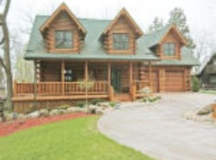 N4404 Friedel Ave, Cambridge, WI 53523