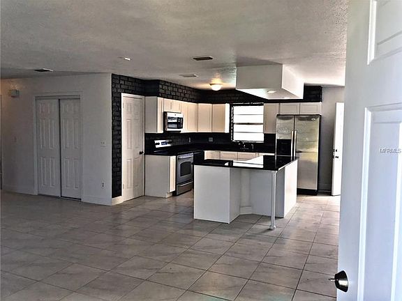 4th image of 1340 Providence Blvd
