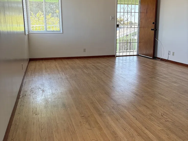 9800 San Carlos Ave #C — Photo 4