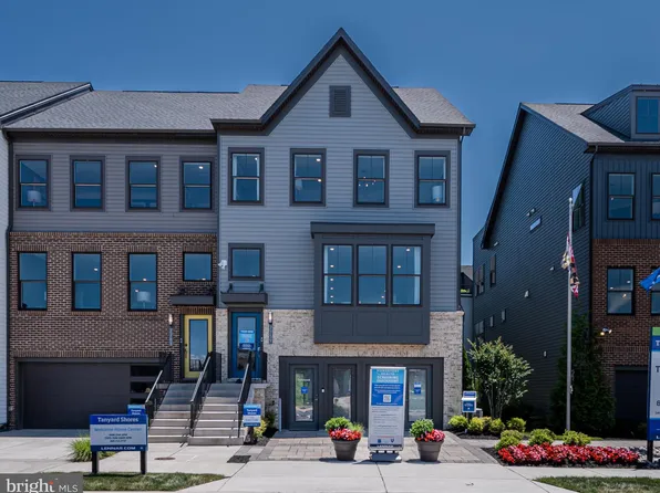 7209 Paper Way Gln, Glen Burnie, MD 21060