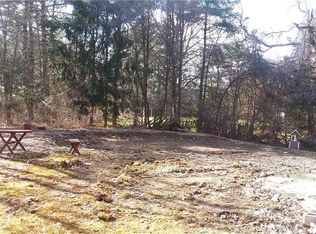 2144 Flat River Rd, Coventry, RI 02816