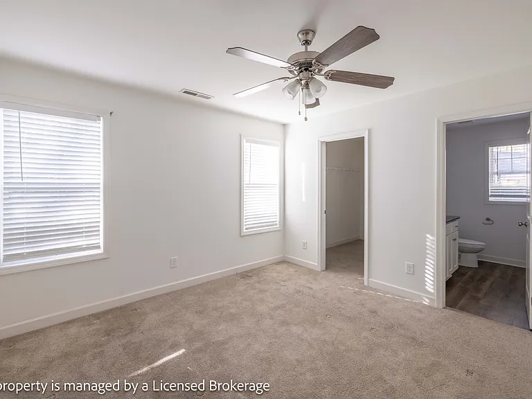 100 Henson St — Photo 11