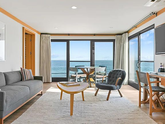 Large and expansive ocean views