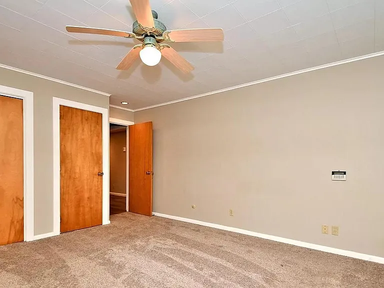 550 N Sanatoga Rd — Photo 32