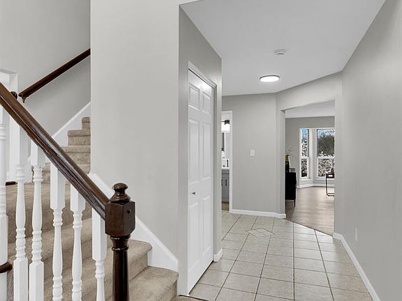 5th image of 2839 Chapel View Dr