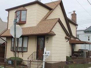 2 Aster Ct, Brooklyn, NY
