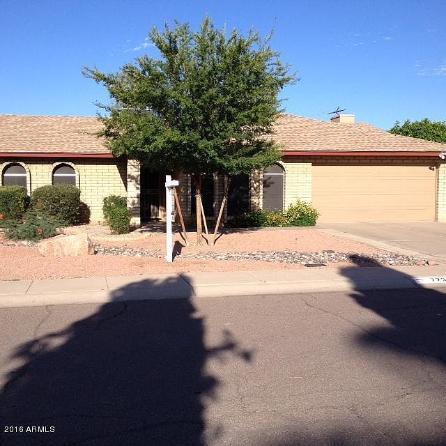 1st image of 7735 S Kenwood Ln